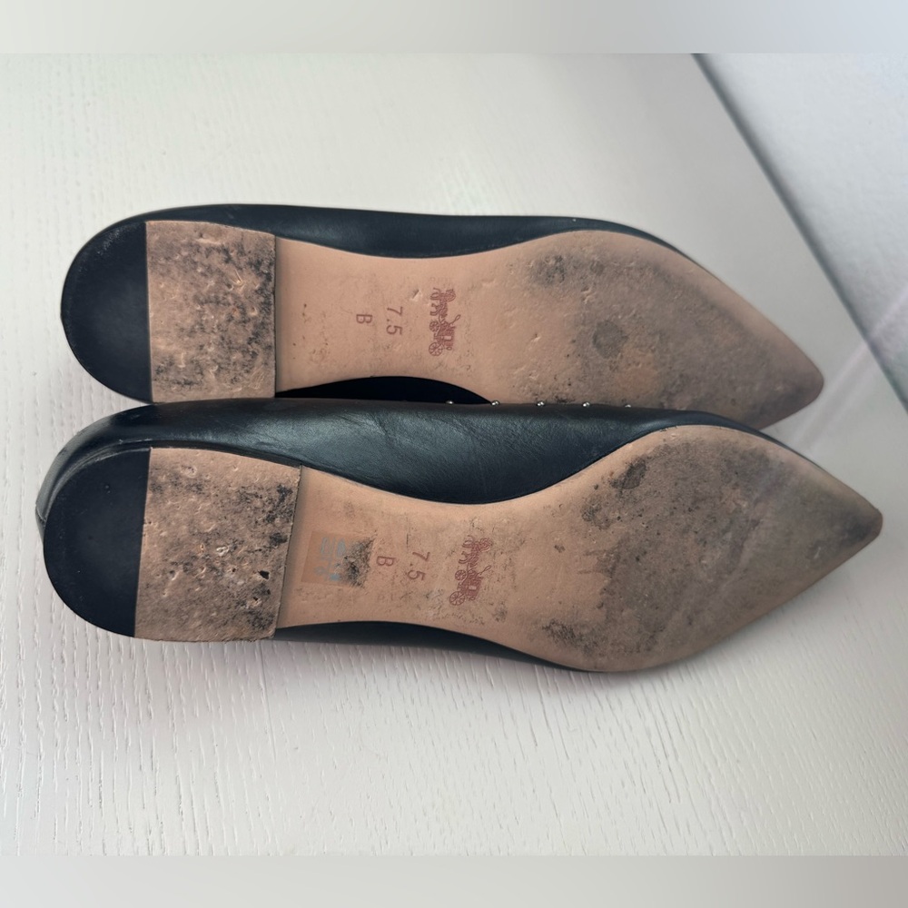 Coach Black Scalloped pointy flat - Picture 4 of 4